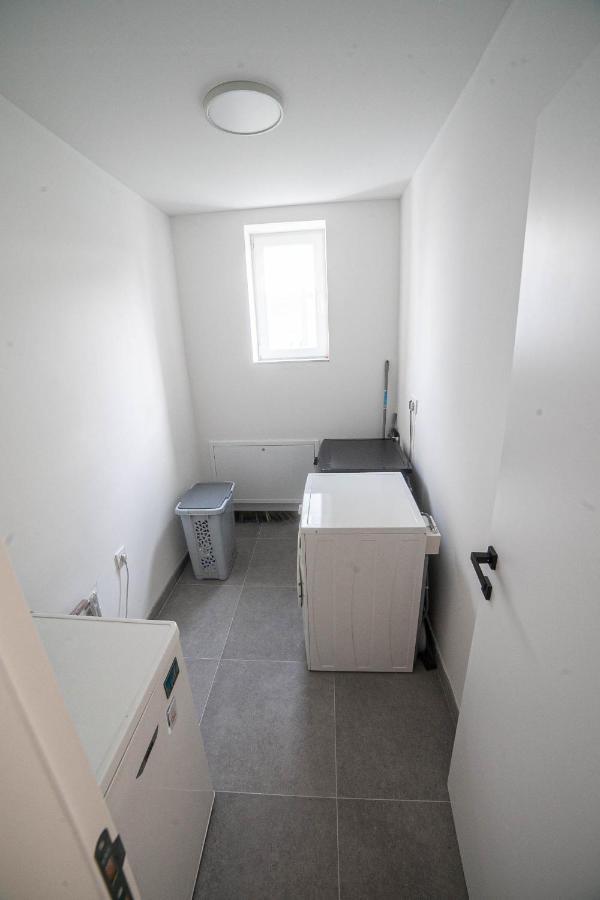 Apartman Teo เวลิคาโกริตซา ภายนอก รูปภาพ