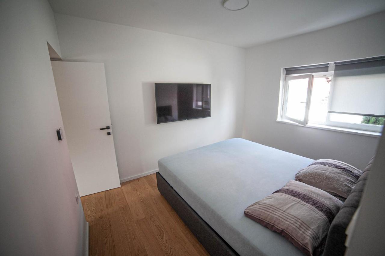 Apartman Teo เวลิคาโกริตซา ภายนอก รูปภาพ